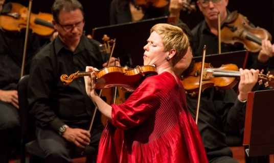 Svatováclavský hudební festival 2025 - Isabelle Faust & JFO