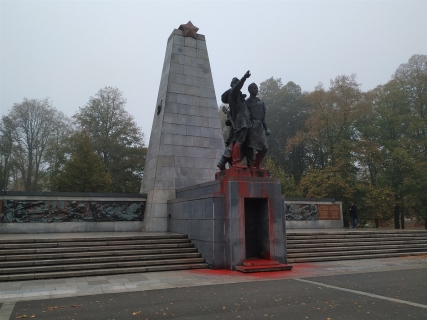 Komenského sady