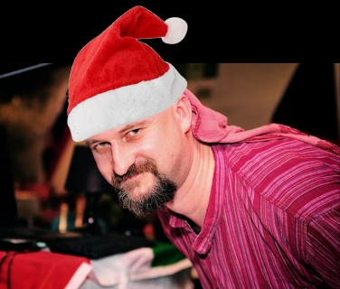 MIKULÁŠKÉ PRASKÁNÍ ROSTI PETŘÍKA