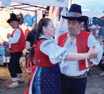 Lidové tance z Valach