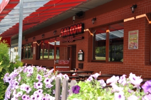 Saloon Pub