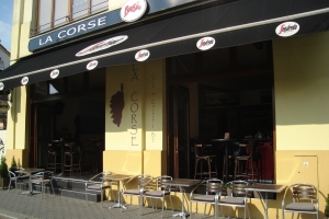 La Corse Cafe & Cocktail Bar