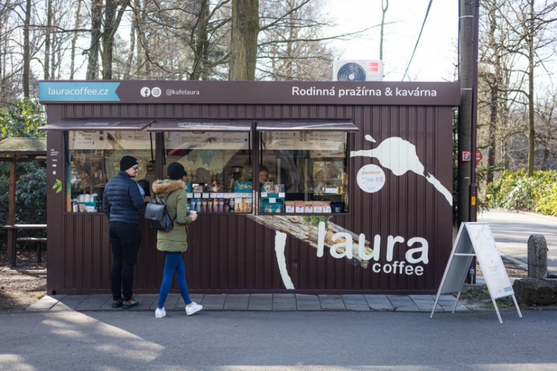 Laura Coffee - kafeZOO