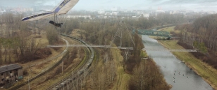 Z Dolní oblasti přes řeku na Slezskou a do centra