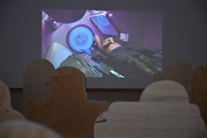 Na návštěvě u ženy