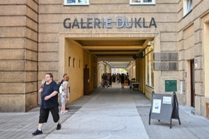 Prezidenti, dělníci, umělci a ti další