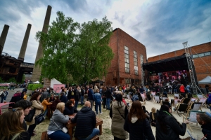Pojez fest začíná v Dolní oblasti