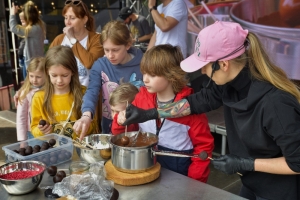 Pojez fest začíná v Dolní oblasti