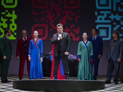 Pucciniho Turandot přichází na jeviště