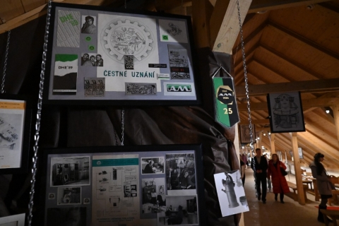 Umění s industriální duší Lenky Kocierzové