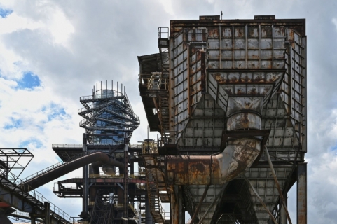 Deset let Bolt Tower
