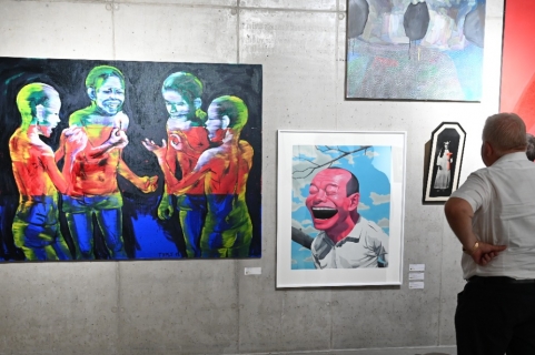 Letní salón v Galerii Gong
