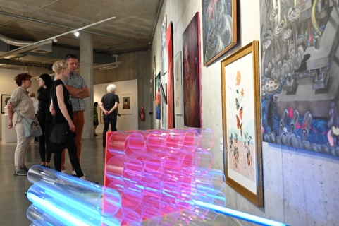 Letní salón v Galerii Gong
