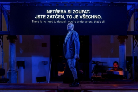 Kafkovská opera v ostravském kostele