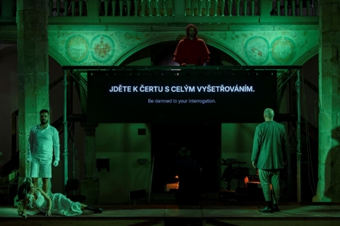 Kafkovská opera v ostravském kostele