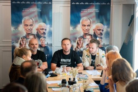 Světová premiéra filmu Neporazitelní