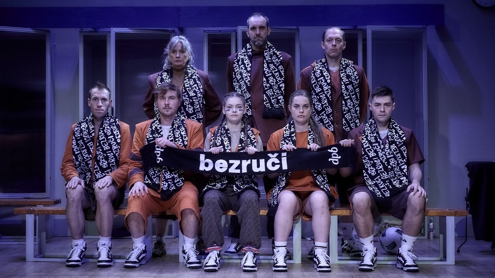 Modrobílá fotbalová premiéra u Bezručů