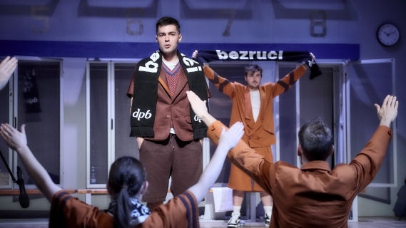 Modrobílá fotbalová premiéra u Bezručů