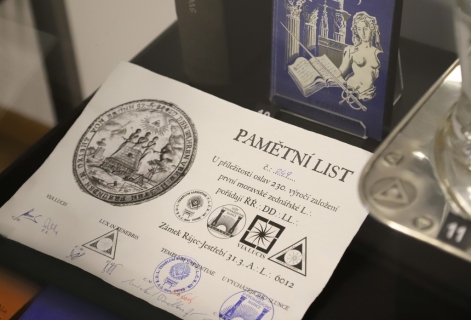 Světlo v temnotách