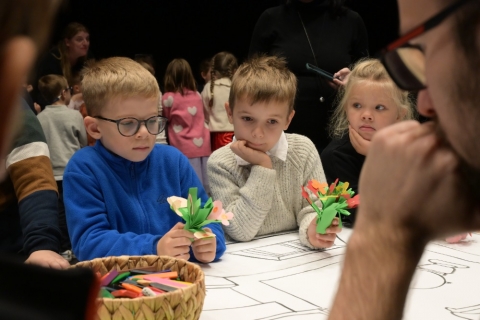 Vezmi babičku do divadla