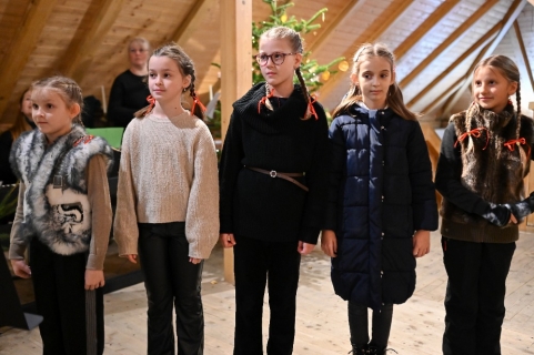 Betlémy na hradě - z papíru vystřižené