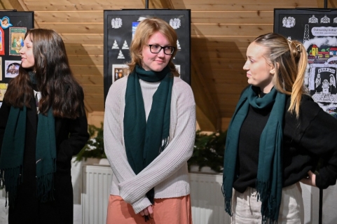 Betlémy na hradě - z papíru vystřižené