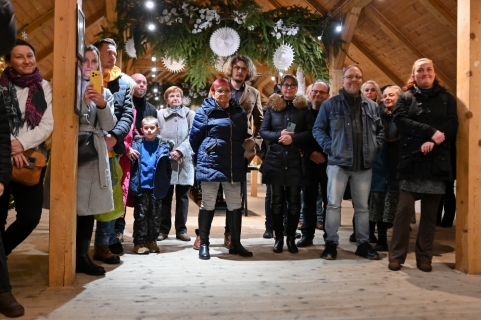 Betlémy na hradě - z papíru vystřižené