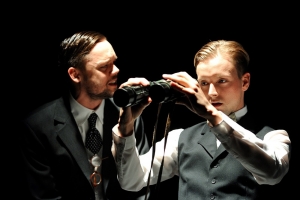 Thrill Me /Vzruš mě!/