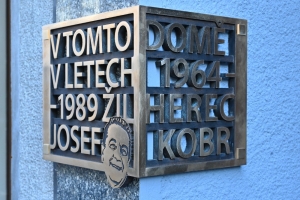 Josef Kobr má pamětní desku